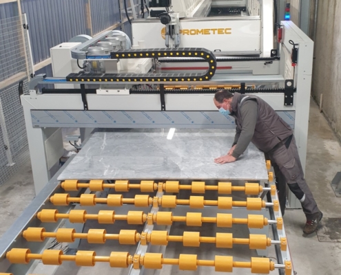lavorazione lastre di marmo